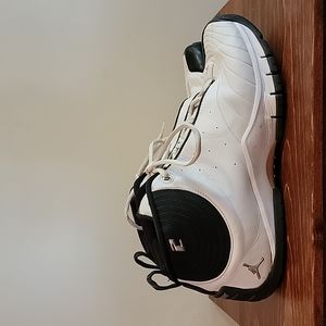 Nike Air Jordan Jumpman Jeter 643 Plus Sz 10.5